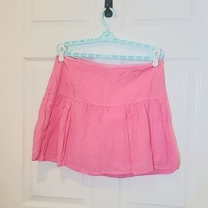 Vineyard Vines pink skirt size 8